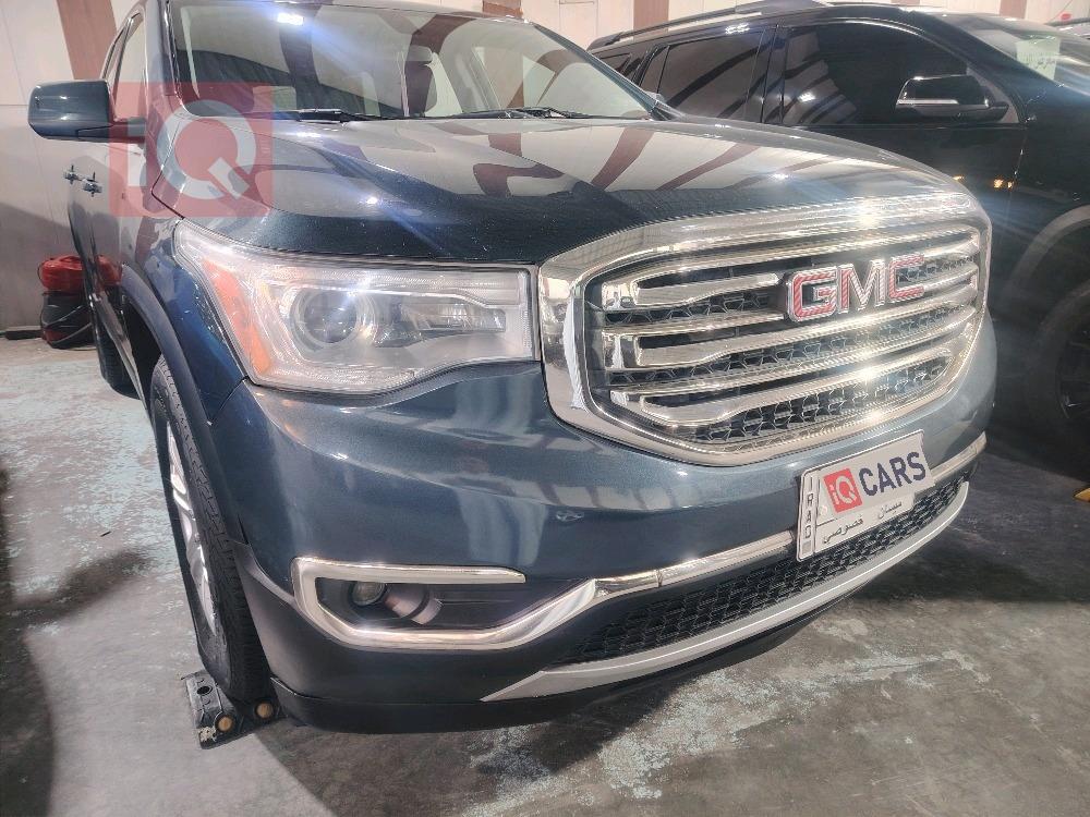 جي ام سي اكاديا